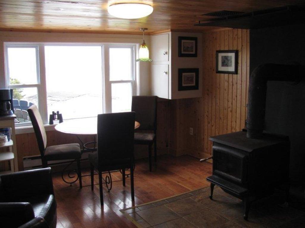 Wolf Cove Retreat House Villa Amherst Cove Екстериор снимка